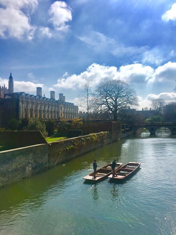 Angel's * Cambridge